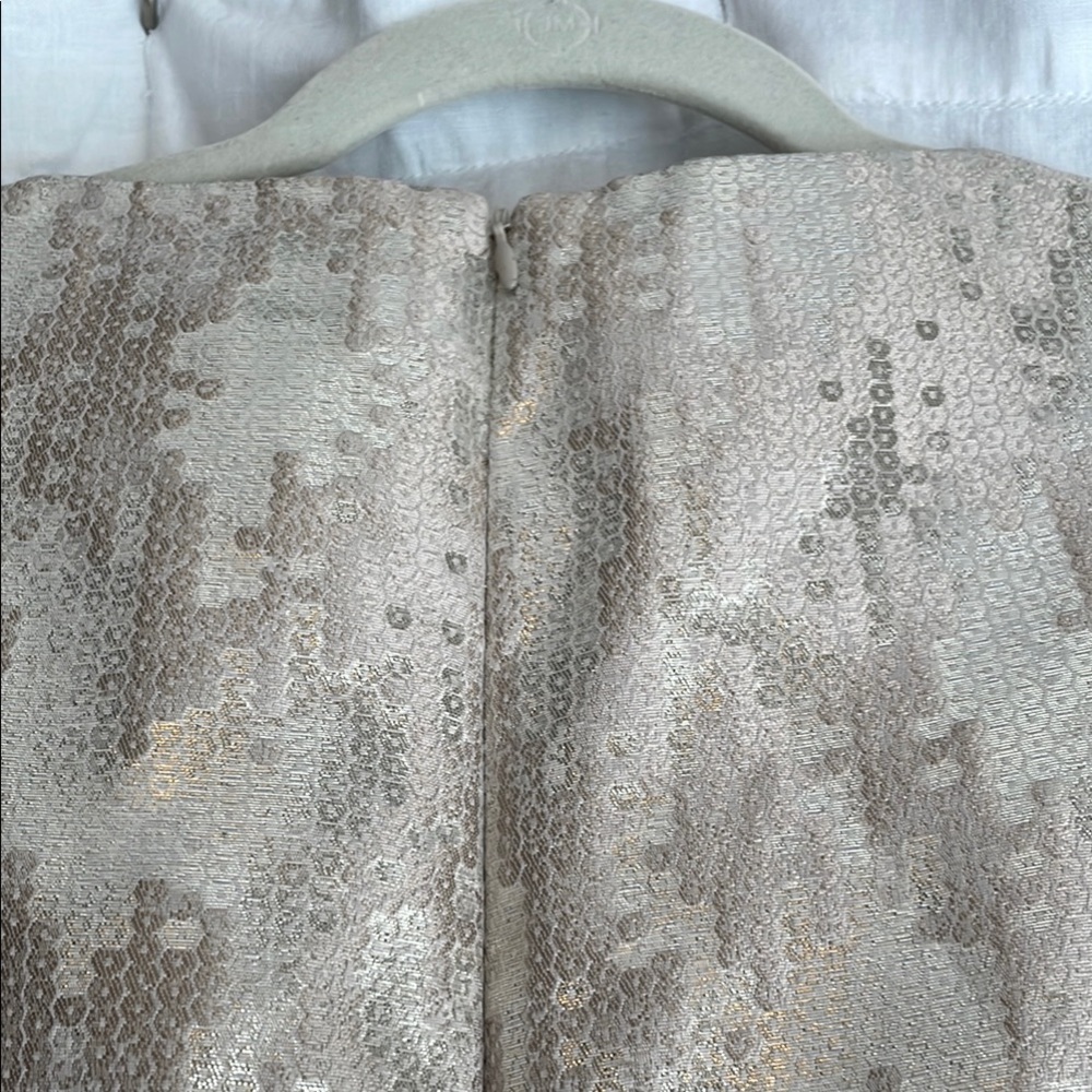 WORN ONCE Trina Turk GORGEOUS Gold Sheath Mini Dress Sleeveless Crew Neck - Picture 10 of 13